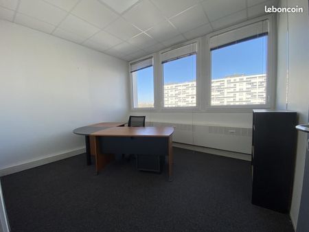 bureaux 250 m²
