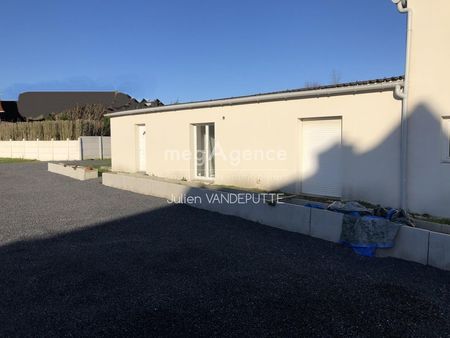 immeuble 652 m² leforest