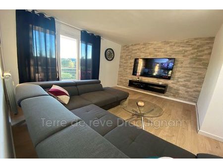 vente appartement 3 pièces 63m2 draguignan 83300 - 152000 € - surface privée