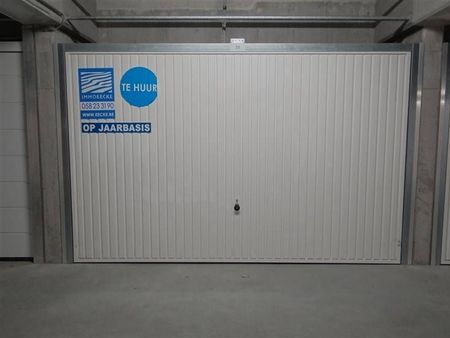 parking/garage/box