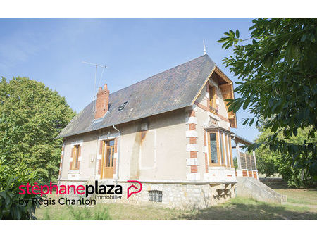 vente maison 9 pièces 185 m² saint-pierre-le-moûtier (58240)