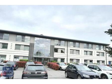 location local commercial magny-le-hongre (77700)  3 291€