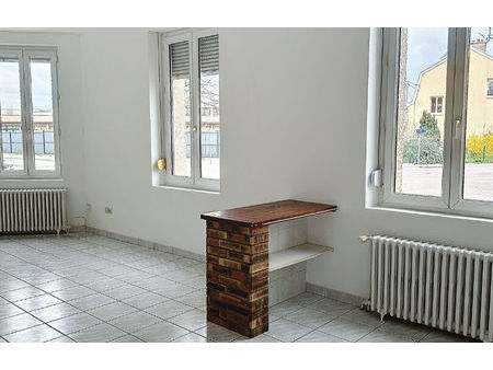 location appartement 2 pièces 47 m² reims (51100)