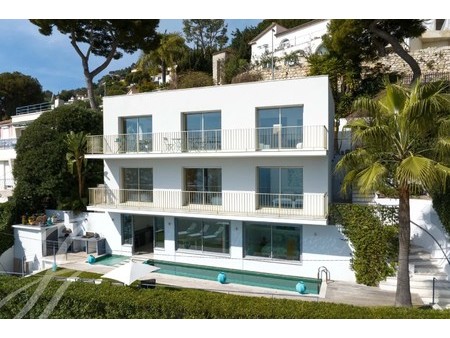 villa moderne  èze bord-de-mer  avec vue panoramique john taylor vous propose à la vente u