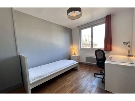 location appartement 1 pièce 9 m² amiens (80000)