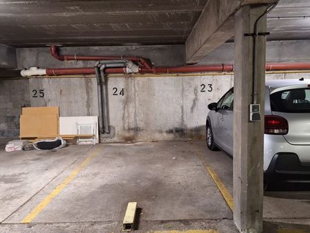 parking sécurisé en sous-sol  meudon centre