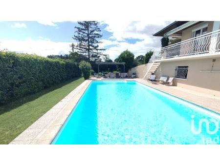 vente maison piscine à pouilly-les-nonains (42155) : à vendre piscine / 200m² pouilly-les-