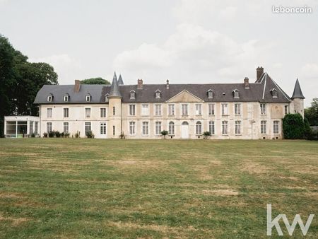 château 19 pièces 1 200 m²