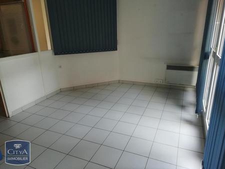 location local commercial touques (14800)  650€