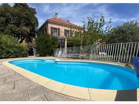 exclusivité  peypin  maison t6 de 164m² avec piscine