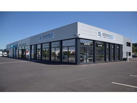 location commerce coulommiers 458 m²