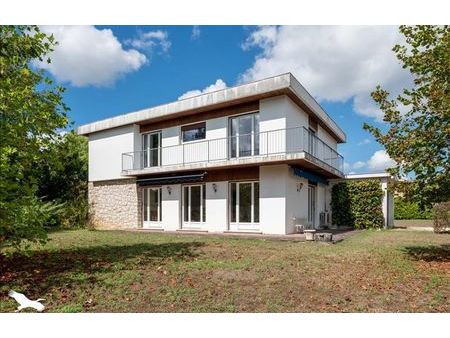 vente maison 8 pièces 191 m² roquefort (40120)