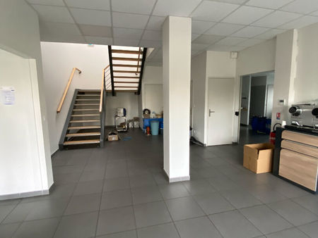 local de bureaux et salle de réunion pau nord 370 m2