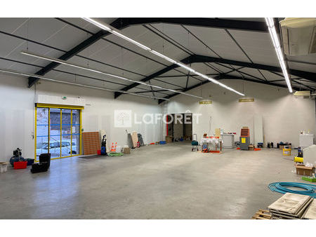 vente commerce 4 pièces 340 m² balbigny (42510)