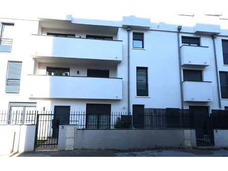 appartement villeparisis 61.23 m² t-3 à vendre  235 000 €
