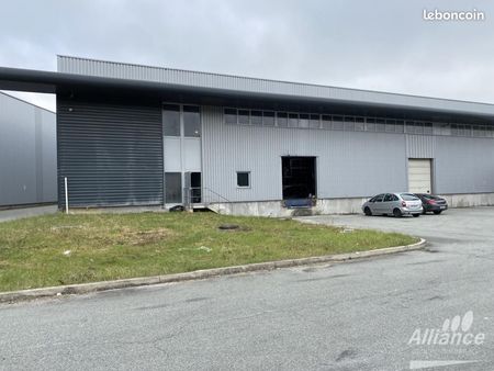 local industriel 4 000 m²