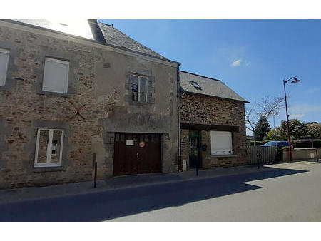 vente maison à saint-pierre-des-landes (53500) : à vendre / 90m² saint-pierre-des-landes