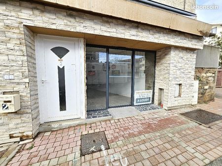 local commercial 28 m² chaponost