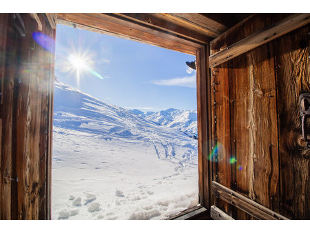 fabuleux chalet d'alpage avec des vues imprenables au cœur des trois vallées