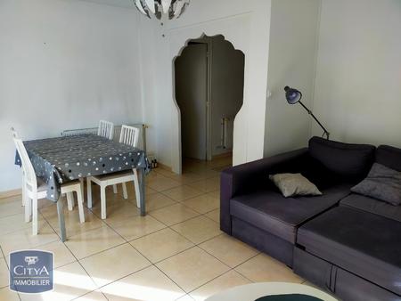 location appartement dijon (21000) 4 pièces 68m²  930€
