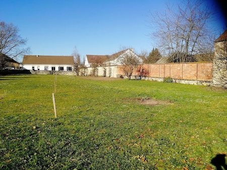 vente terrain 742 m²