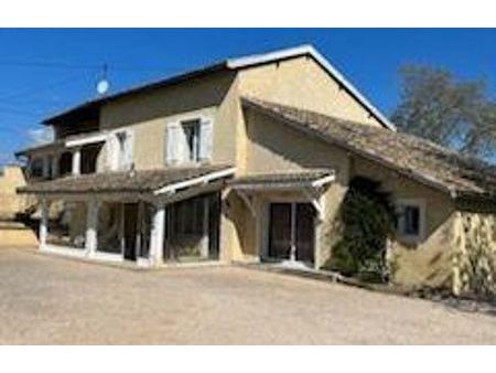 vente maison 1 pièce 250 m² corcelles-en-beaujolais (69220)