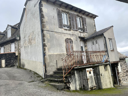 maison de village saint cernin 15 310 ( cantal )