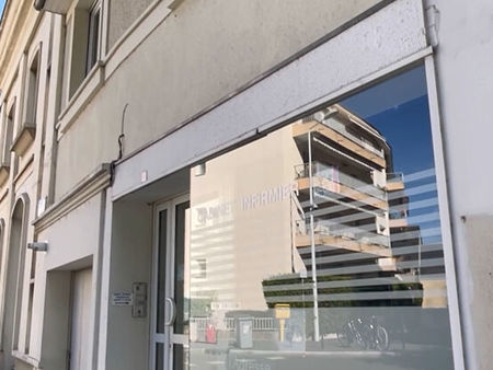 location local d'activité 3 pièces  44.00m²  angers