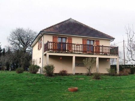 maison saint-agnant-de-versillat 77 m² t-3 à vendre  134 000 €