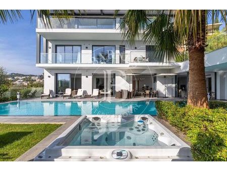 villa de 9 pièces de luxe en location cannes  provence-alpes-côte d'azur