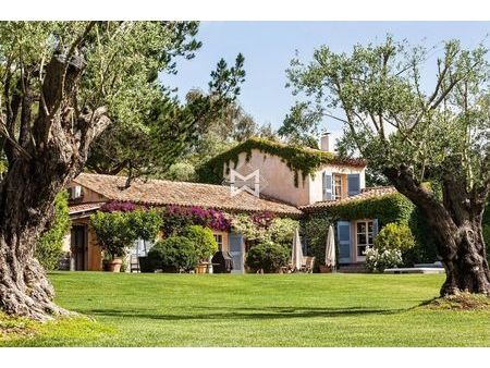 villa de luxe en location gassin  provence-alpes-côte d'azur