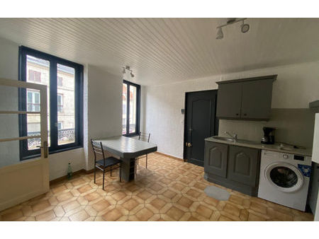 location appartement 2 pièces 49 m² tonnerre (89700)