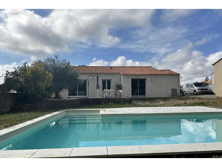 vente maison piscine à aubigny-les-clouzeaux (85430) : à vendre piscine / 107m² aubigny-le