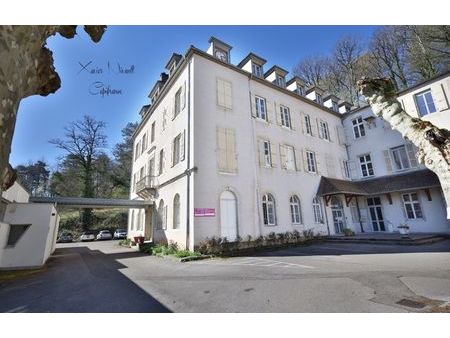 vente immeuble 1459 m² lons-le-saunier (39000)