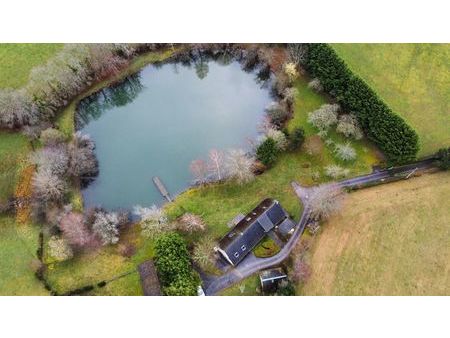 exceptional authentic property  1 hectare of land and private pond /propriété d'exception 