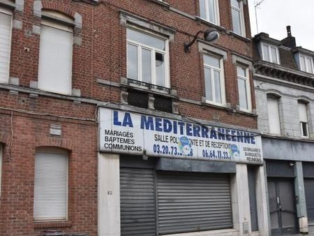 local commercial 331 m²