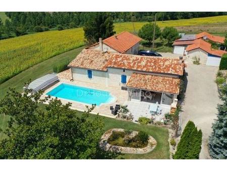 vente maison piscine à barbezieux-saint-hilaire (16300) : à vendre piscine / 175m² barbezi