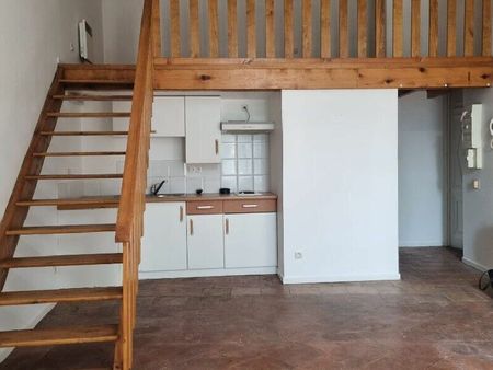 location appartement  45 m² t-1 à beaumont-de-lomagne  340 €