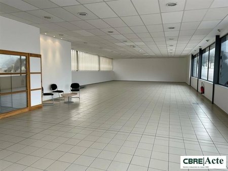 location commerce laxou 260 m²