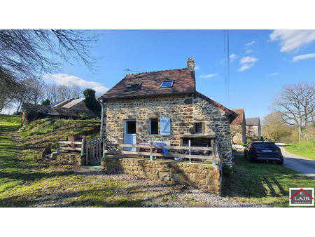 vente maison à saint-léonard-des-bois (72130) : à vendre / 50m² saint-léonard-des-bois