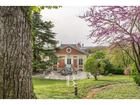 maison à vendre 8 pièces 230 m2 saint-germain-en-laye - 1 150 000 &#8364;