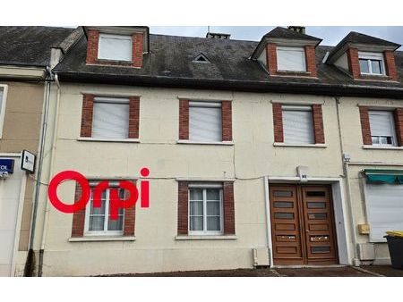 immeuble beaumont-le-roger 200 m² t-5 à vendre  251 100 €