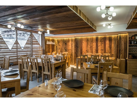 restaurant très convival au coeur d'une station de ski du pay