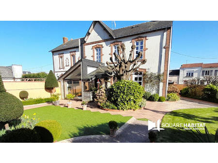 vente maison au may-sur-èvre (49122) : à vendre / 137m² le may-sur-èvre
