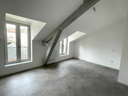 location appartement  60.5 m² t-3 à decazeville  478 €