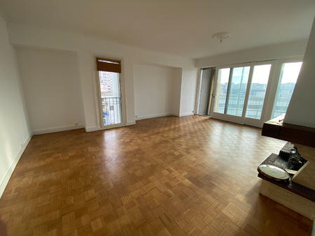 location appartement 4 pièces à angers centre (49000) : à louer 4 pièces / 93m² angers cen