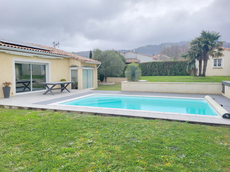 magnifique villa t5 avec piscine
