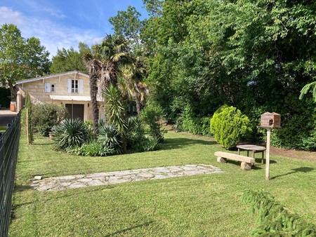 maison de luxe à vendre dans le quartier cavailles-camparian