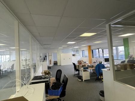 bureaux 406 m²