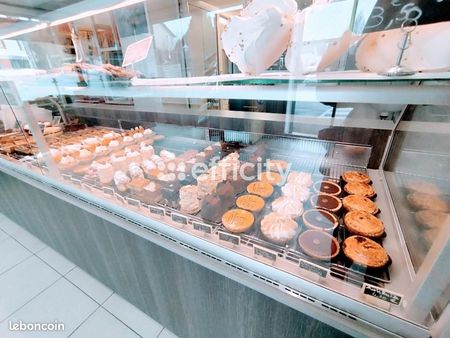 boulangerie/pâtisserie 100 m²